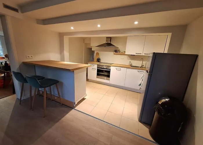 Cozy And Perfectly Located Apartment