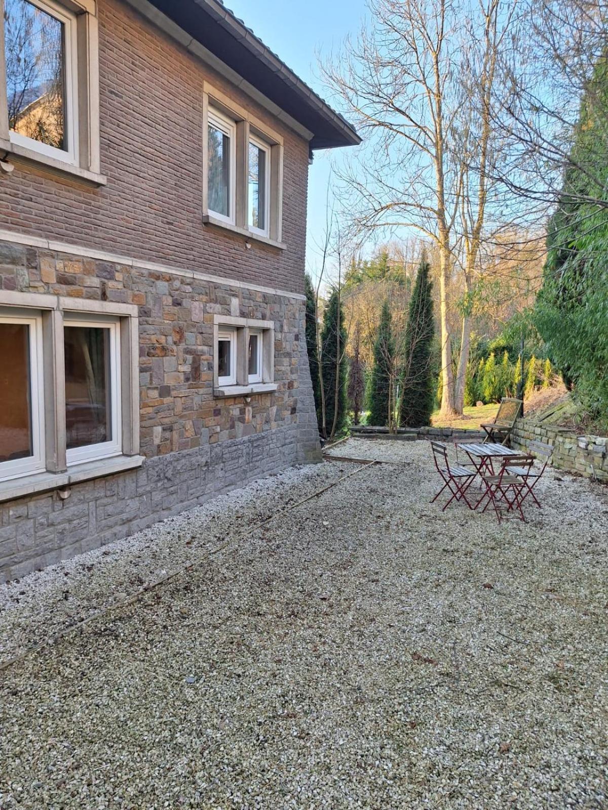 Cozy And Perfectly Located Apartment Rixensart